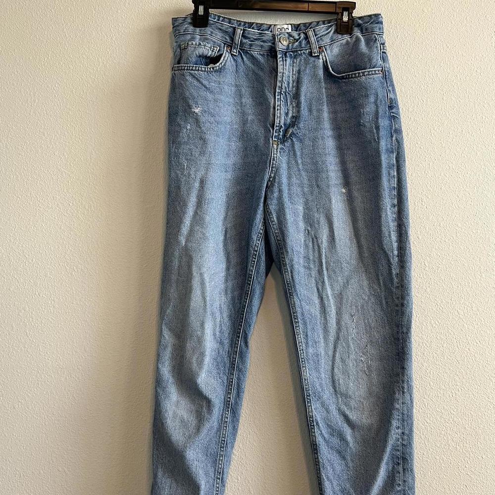 BDG Urban Outfitters Mom Jeans